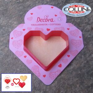 Decora - Geometric heart pastry cutter