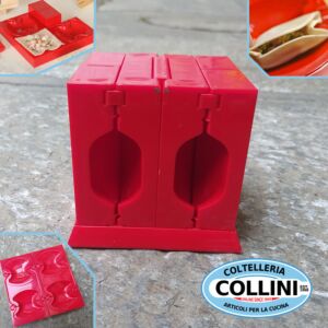 Dumpling Cube - Mould and shaper for Chinese dumplings, sweet and salt 