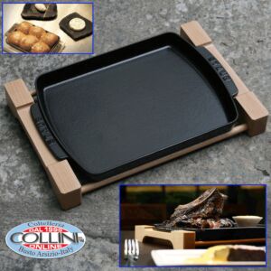 Staub -  Rectangular Serving Dish w/ Wooden Plate, Black Matte, 15 x 9 - Black Matte