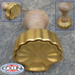 Made in Italy - Ravioli Cutter SHELL in Brass and Natural Wood